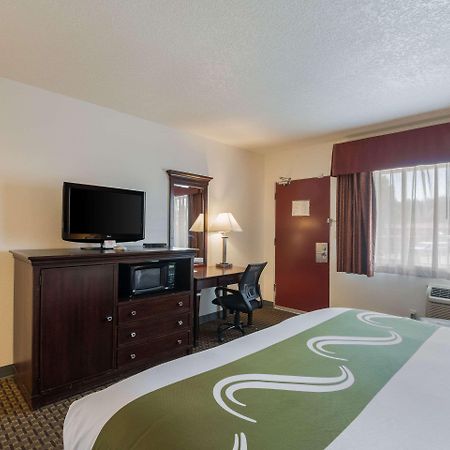 Quality Inn & Suites Airport Portland Exterior foto