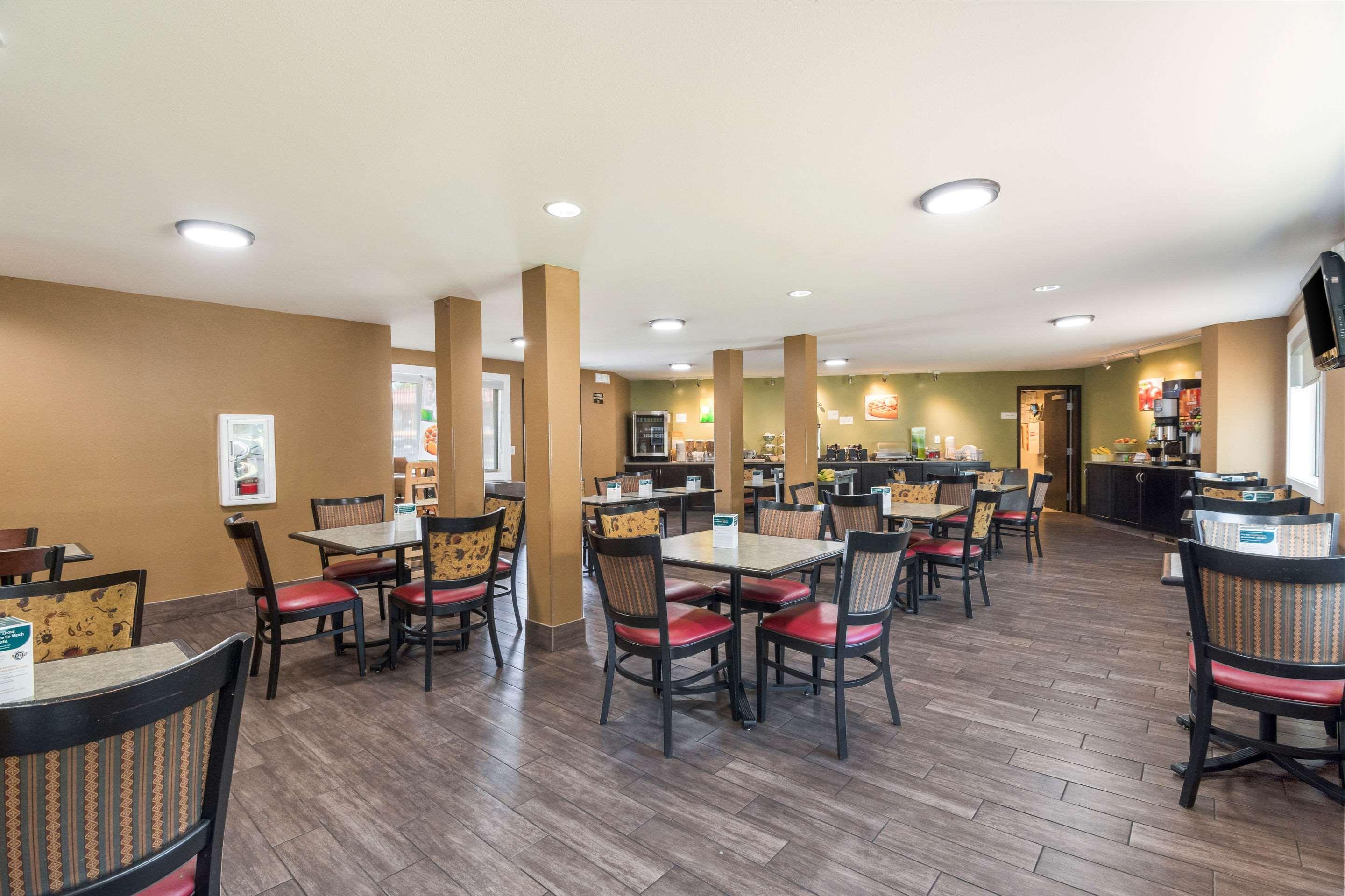 Quality Inn & Suites Airport Portland Exterior foto